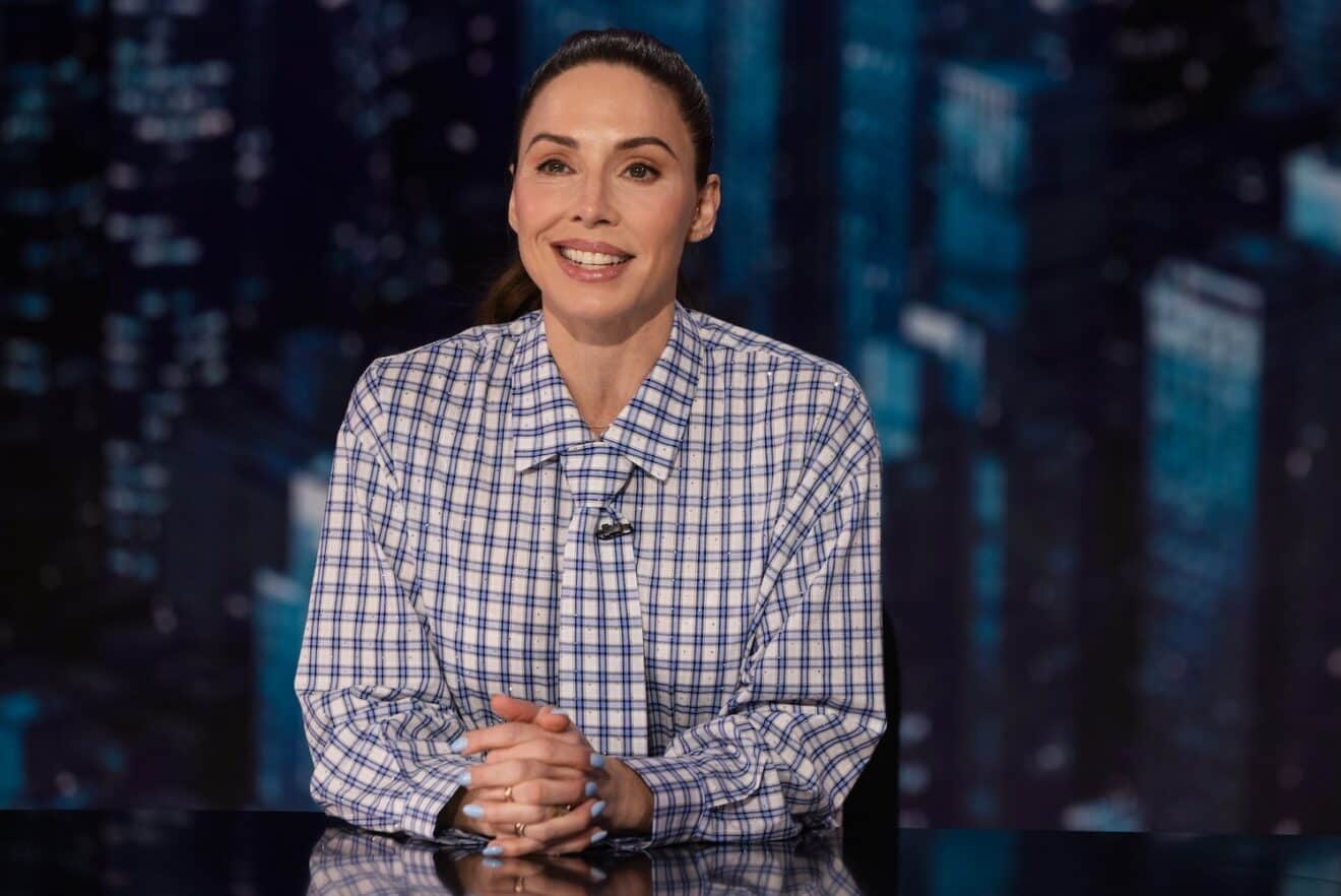 whitney cummings daily show